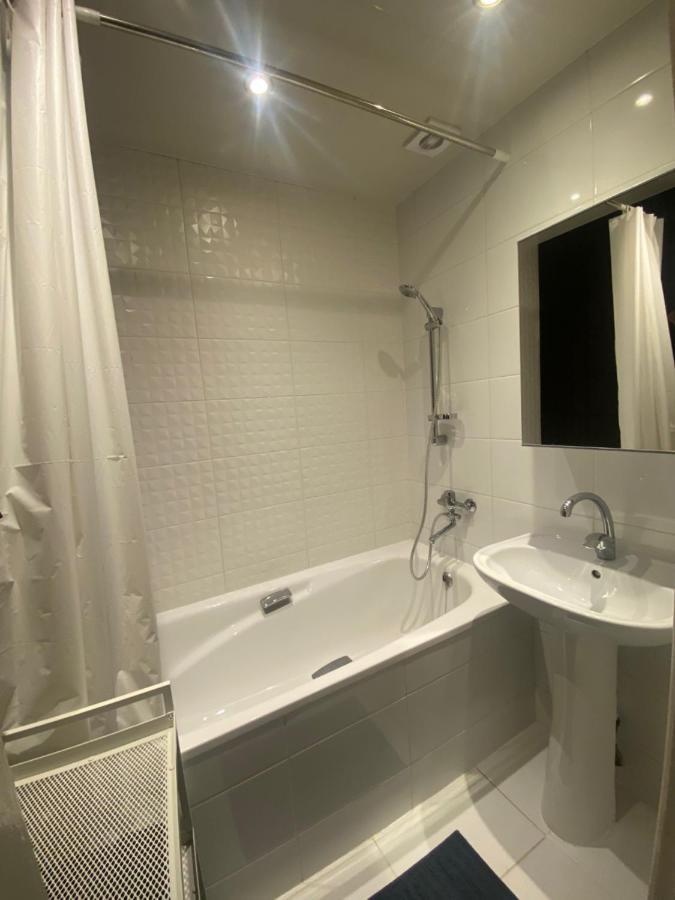 Lake Apartment 비사기나스 외부 사진